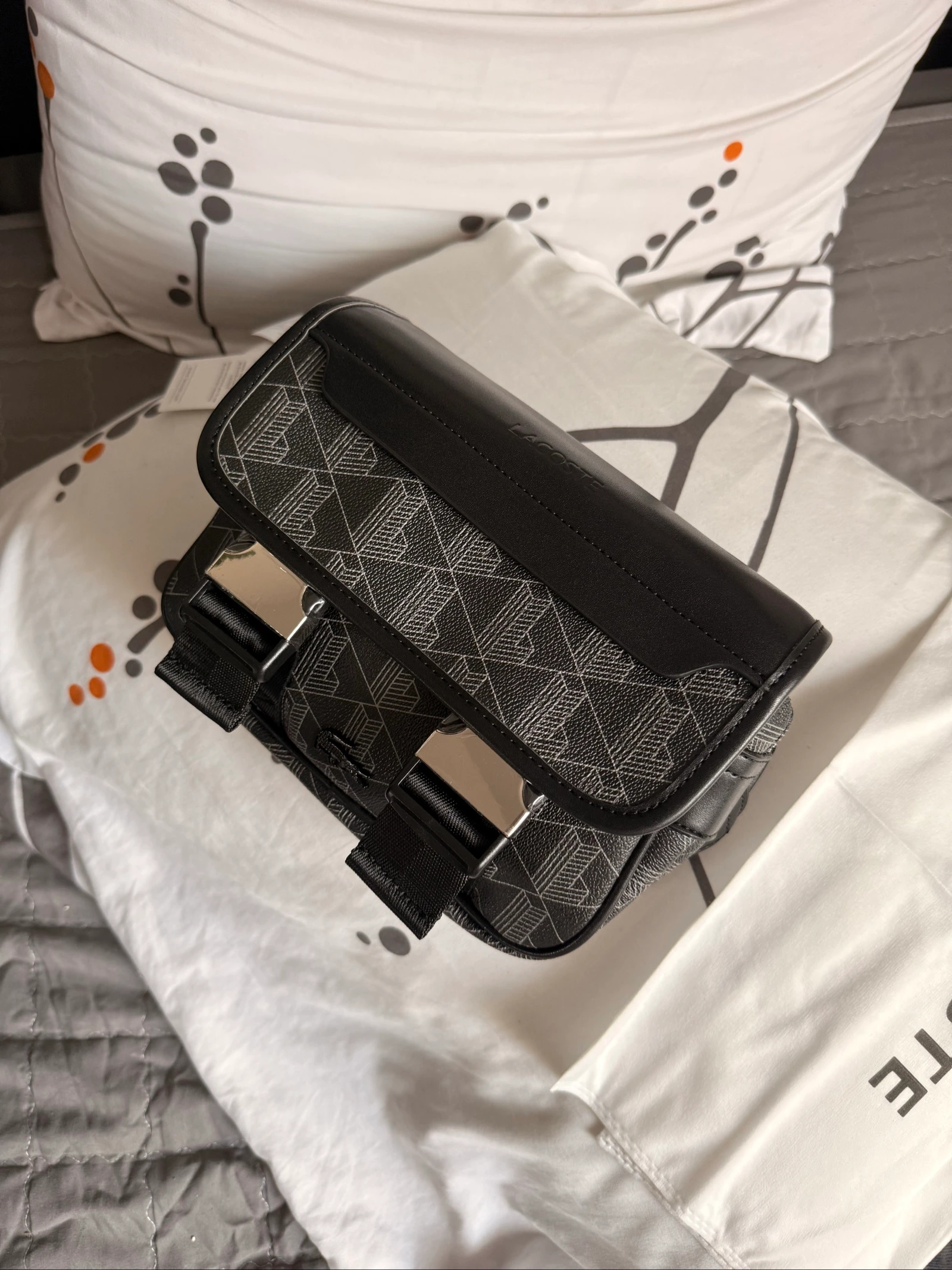 Sac bandoulière Lacoste Monogram preto – Novo com estojo – photo 5